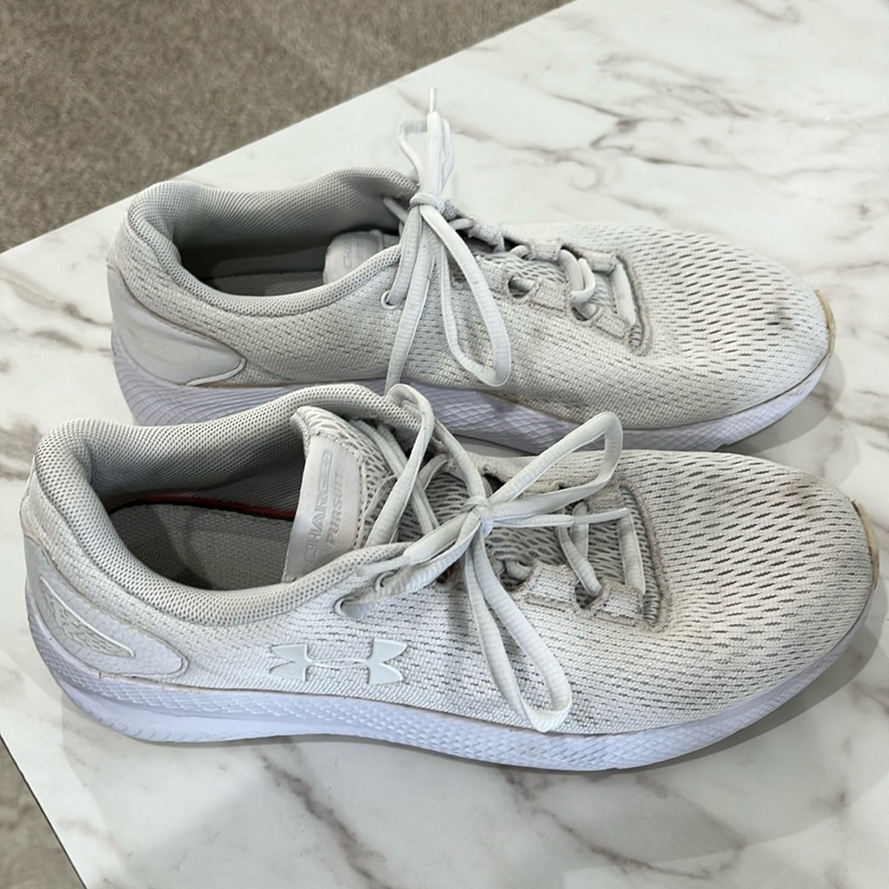 White under Armour women’s running shoes